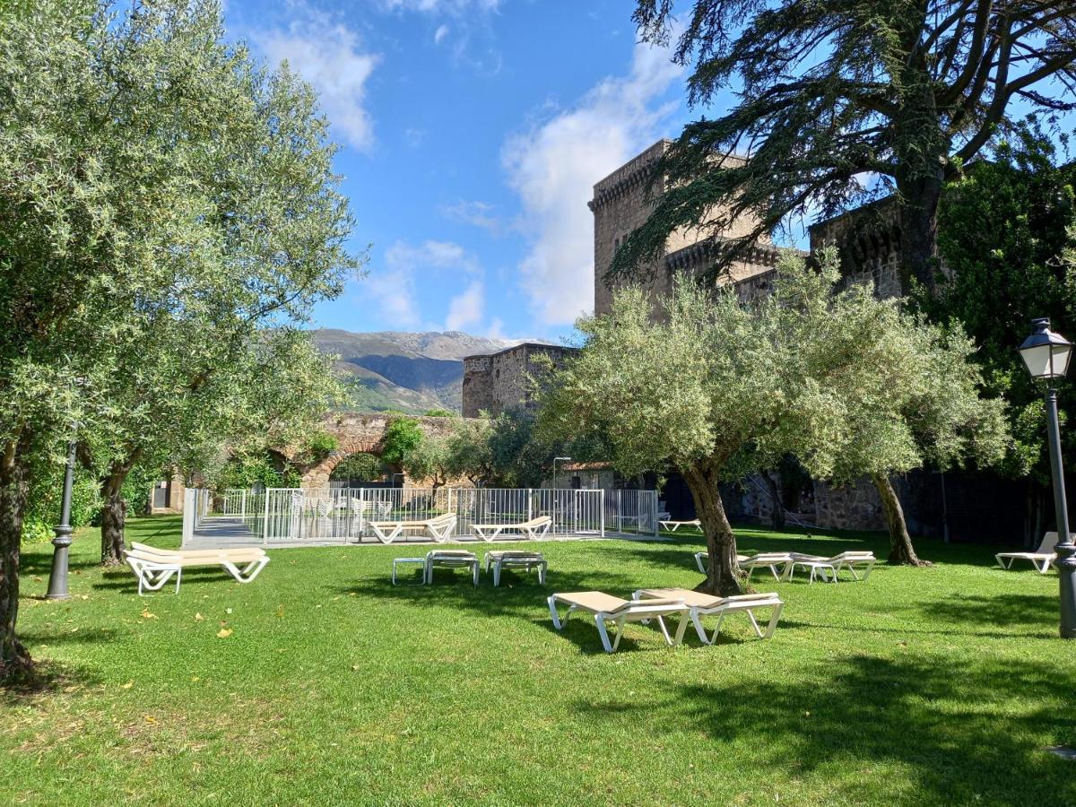 Parador De Jarandilla De La Vera Hotel Exterior photo