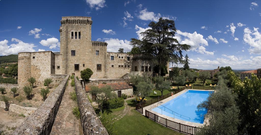 Parador De Jarandilla De La Vera Hotel Exterior photo