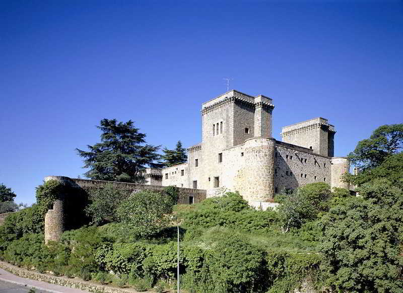 Parador De Jarandilla De La Vera Hotel Exterior photo