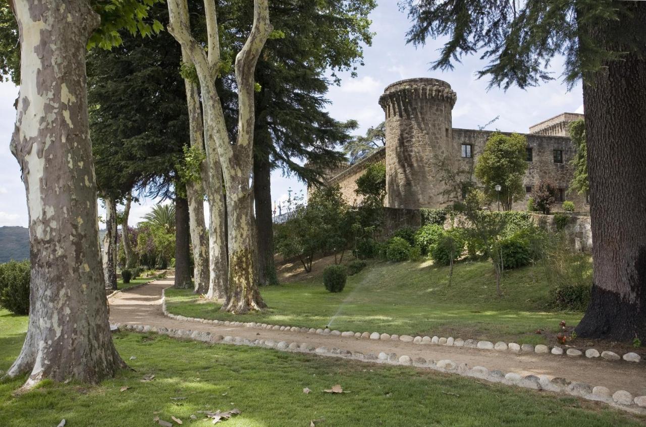 Parador De Jarandilla De La Vera Hotel Exterior photo